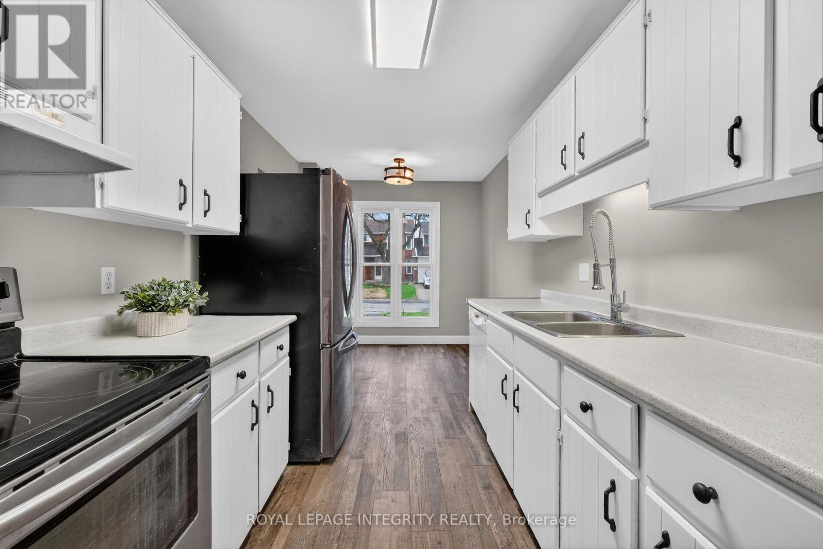 1167 Saint-Emmanuel Terrace, Ottawa, Ontario  K1C 2J6 - Photo 14 - X13142992
