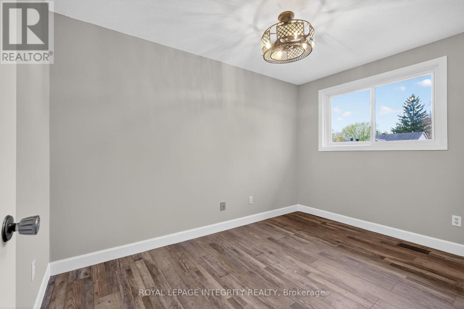 1167 Saint-Emmanuel Terrace, Ottawa, Ontario  K1C 2J6 - Photo 34 - X13142992