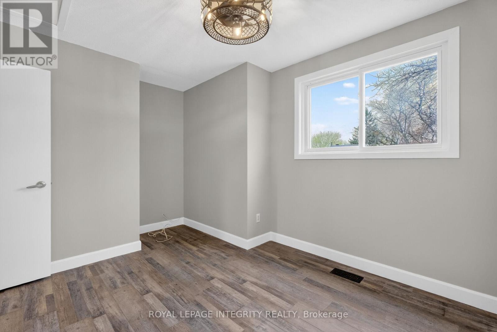 1167 Saint-Emmanuel Terrace, Ottawa, Ontario  K1C 2J6 - Photo 39 - X13142992