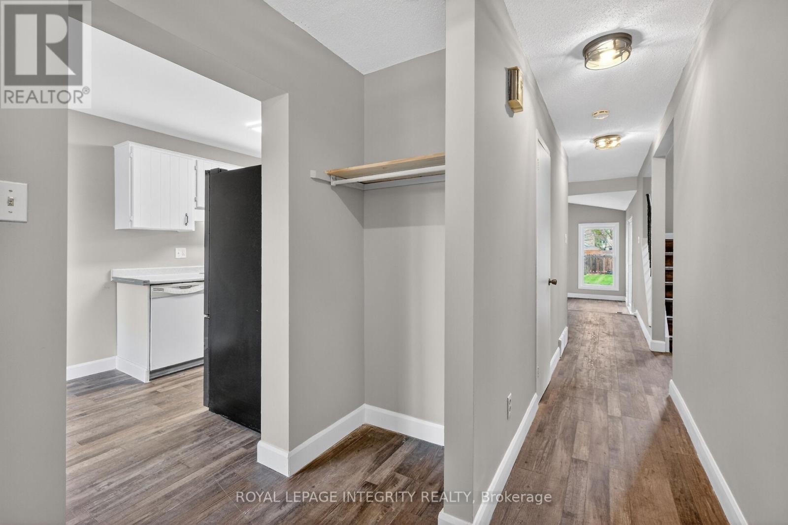 1167 Saint-Emmanuel Terrace, Ottawa, Ontario  K1C 2J6 - Photo 6 - X13142992