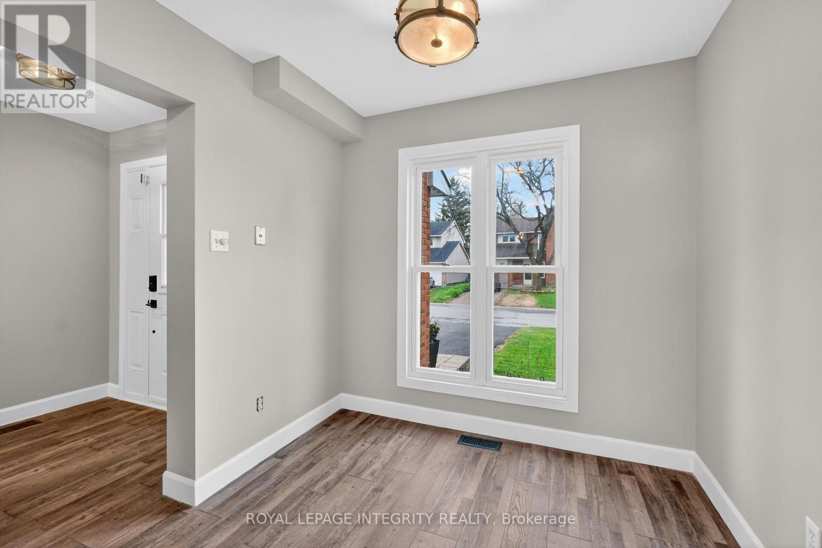 1167 Saint-Emmanuel Terrace, Ottawa, Ontario  K1C 2J6 - Photo 8 - X13142992