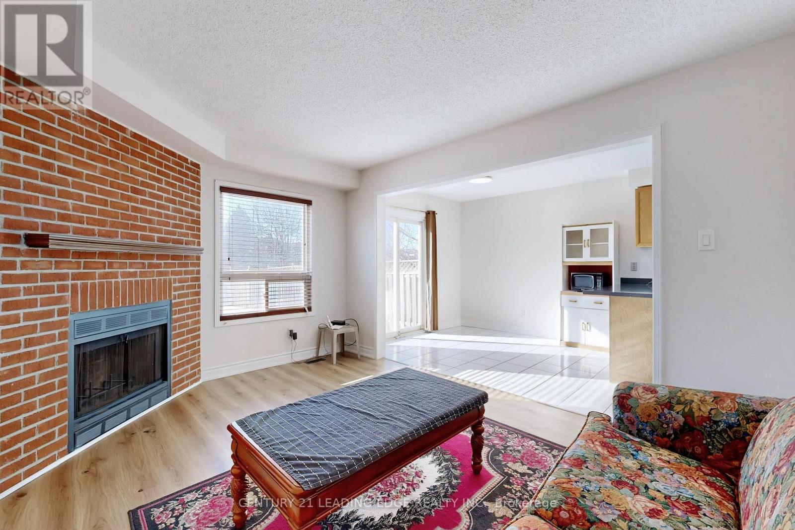 Main Floor - 107 Joycedale Street, Markham, Ontario  L3S 3J2 - Photo 7 - N12955380