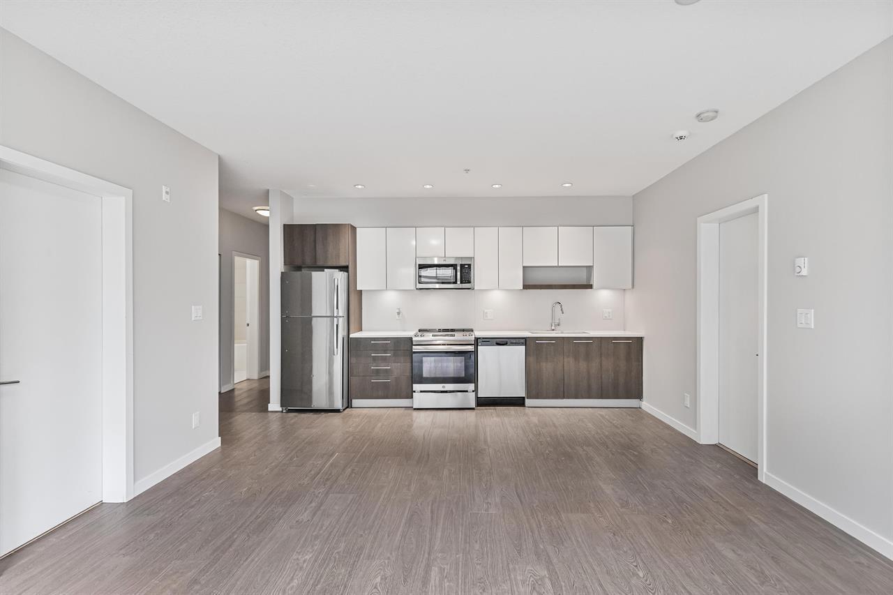 210 13768 108 Avenue, Surrey, British Columbia  V3T 0L9 - Photo 5 - R3123573