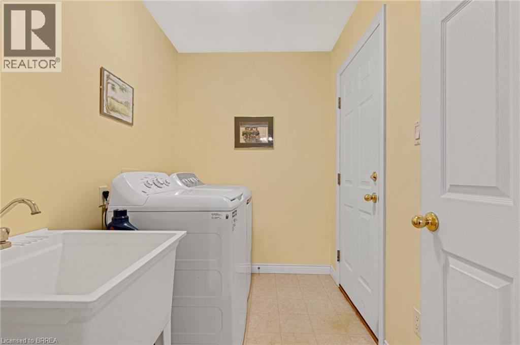110 Somerset Road Unit# 4, Brantford, Ontario  N3R 5A8 - Photo 29 - 40821381