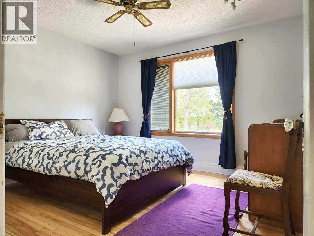 628 19th Street S, Lethbridge, Alberta  T1J 3G7 - Photo 18 - A2307174