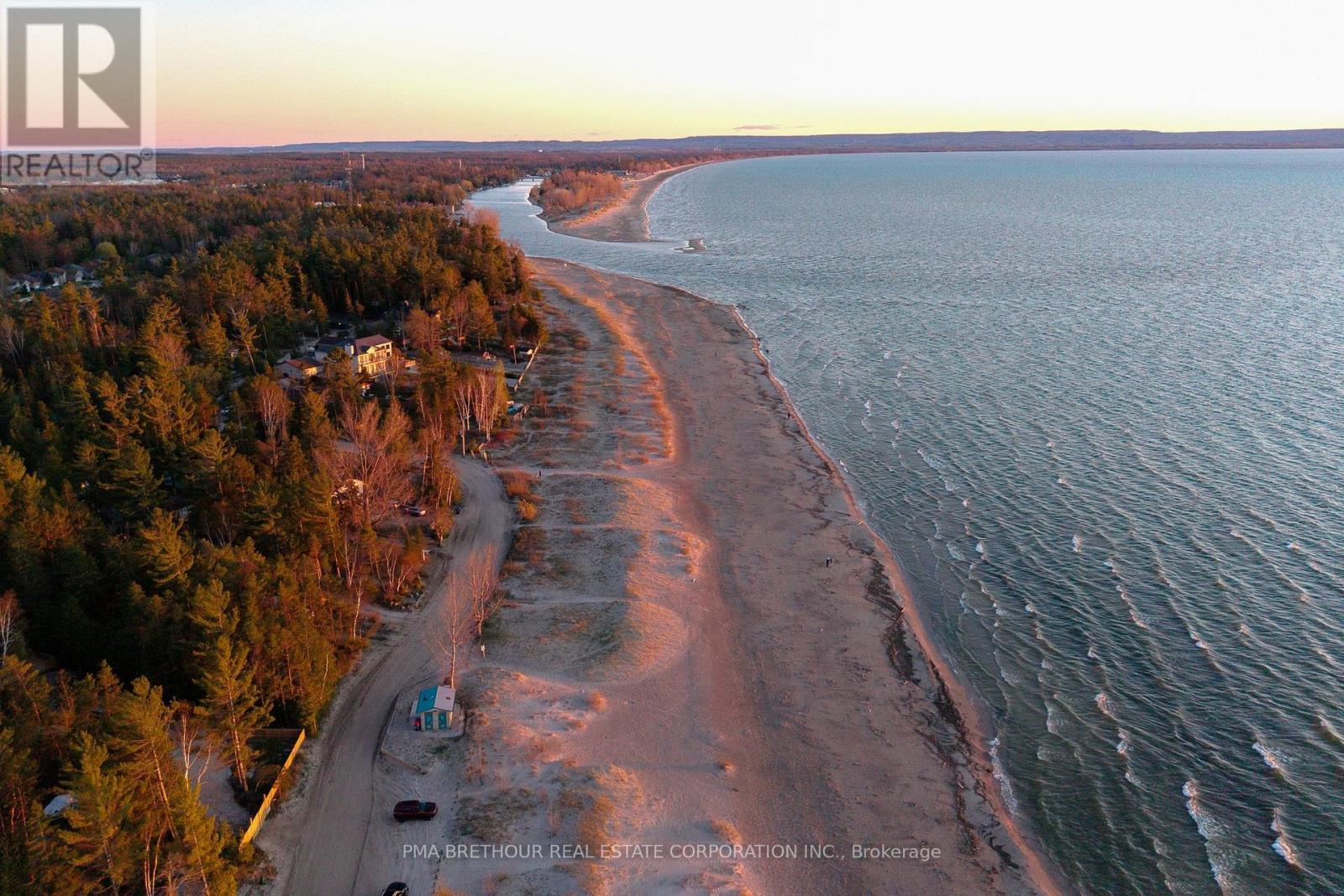 282 Coastline Drive, Wasaga Beach, Ontario  L9Z 2M4 - Photo 44 - S13128194