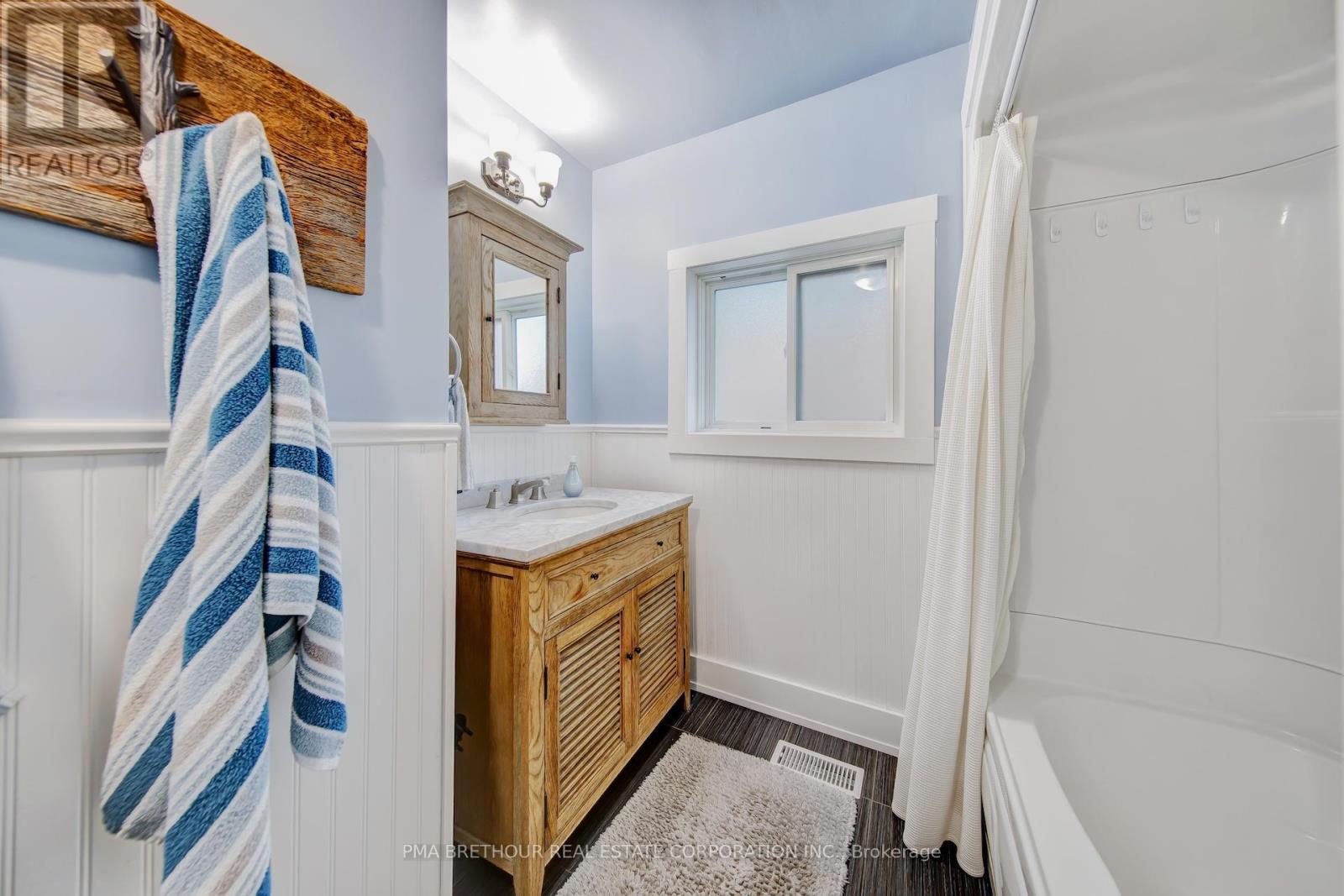 282 Coastline Drive, Wasaga Beach, Ontario  L9Z 2M4 - Photo 23 - S13128194