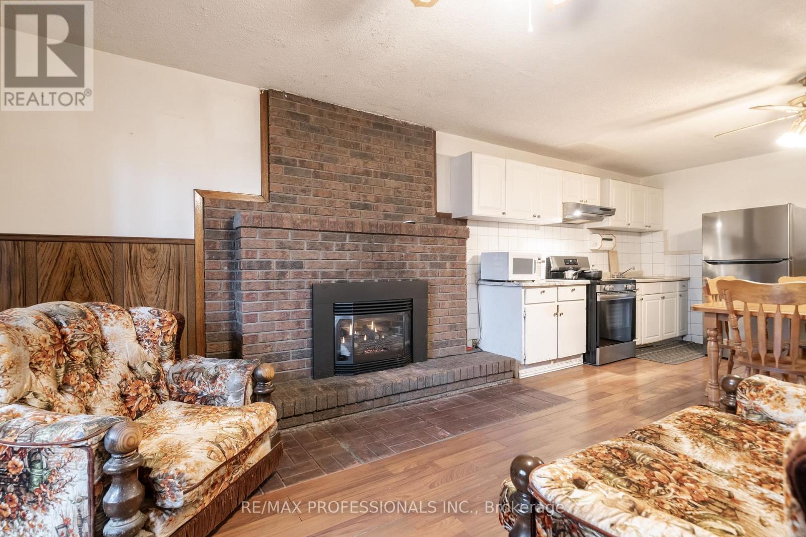 1164 Kipling Avenue, Toronto, Ontario  M9B 3M6 - Photo 14 - W13142532