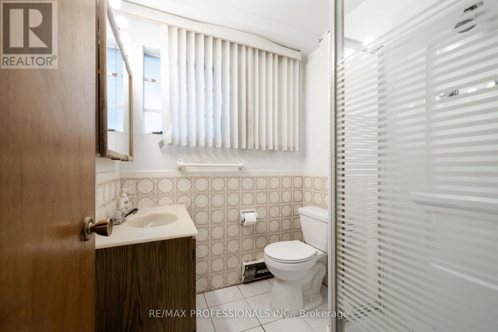 1164 Kipling Avenue, Toronto, Ontario  M9B 3M6 - Photo 12 - W13142532