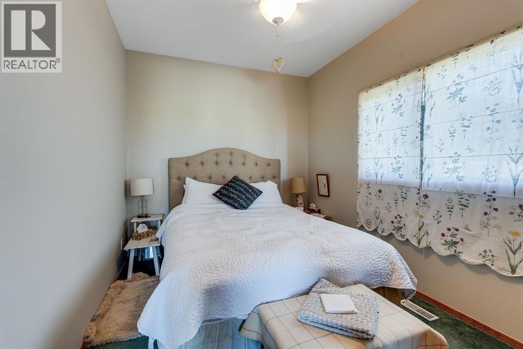 412 Harrison Court, Crossfield, Alberta  T0M 0S0 - Photo 16 - A2301201