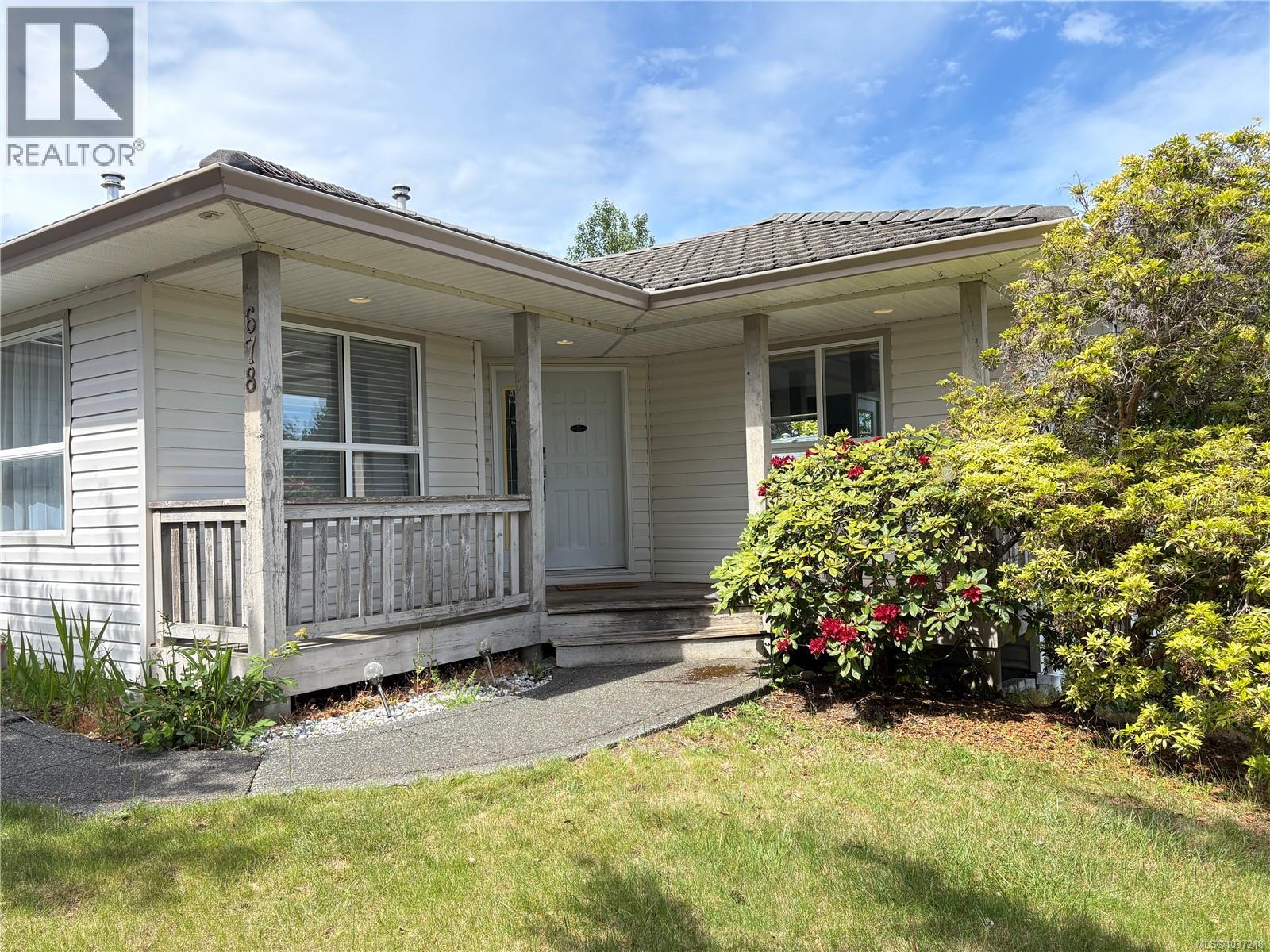 678 Nelson Rd, Campbell River, British Columbia