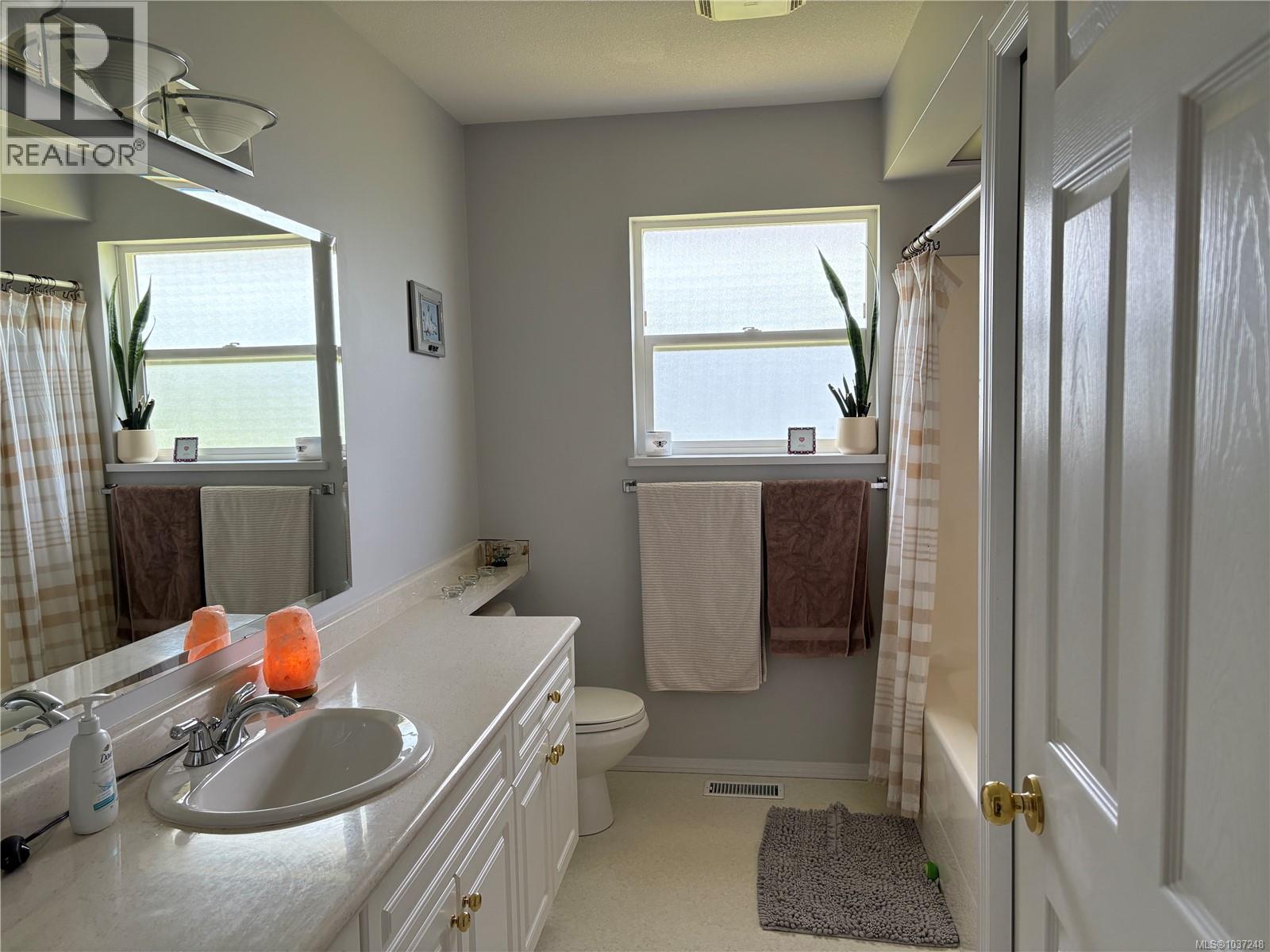 678 Nelson Rd, Campbell River, British Columbia  V9H 1T7 - Photo 4 - 1037248