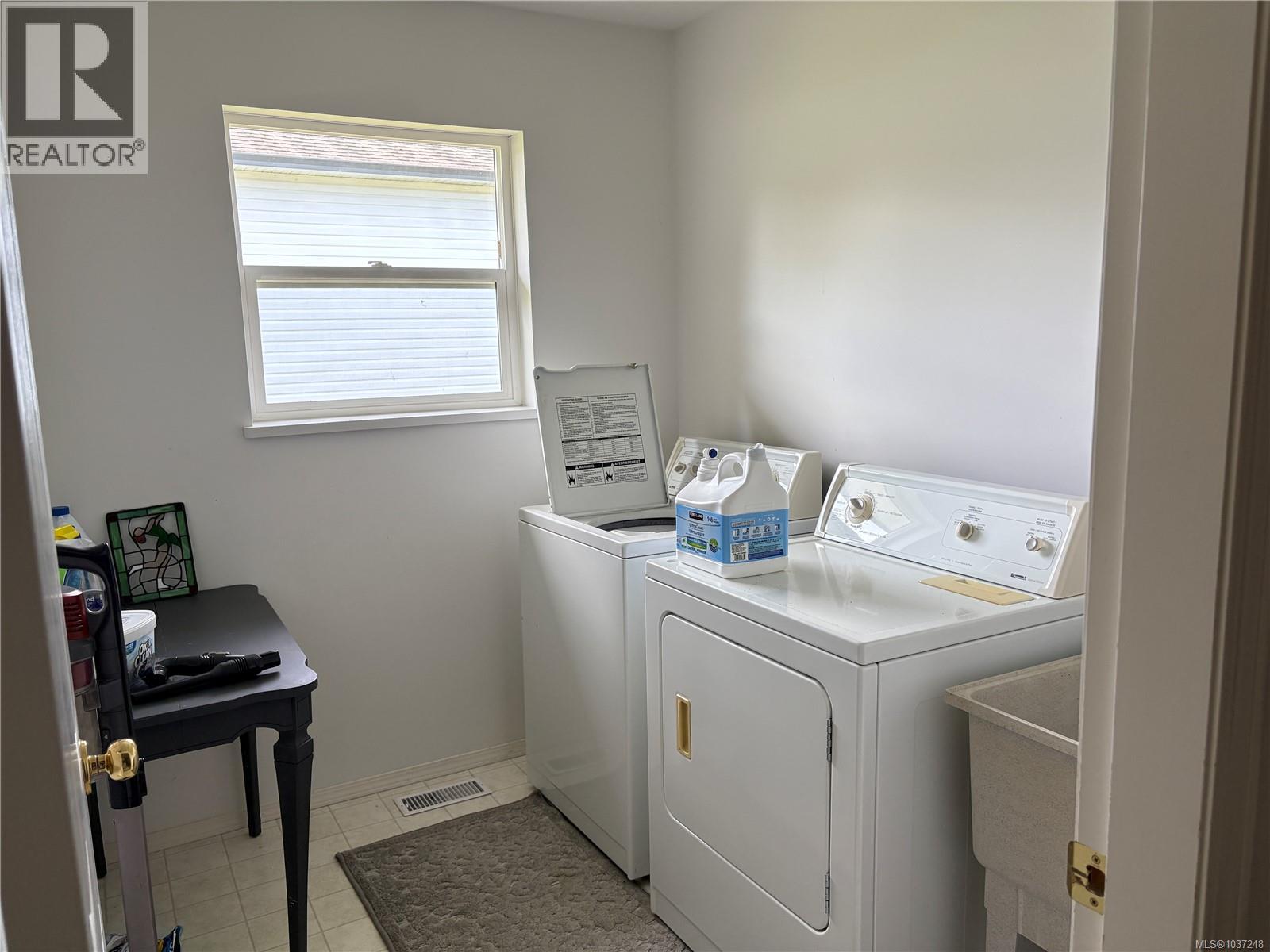 678 Nelson Rd, Campbell River, British Columbia  V9H 1T7 - Photo 5 - 1037248