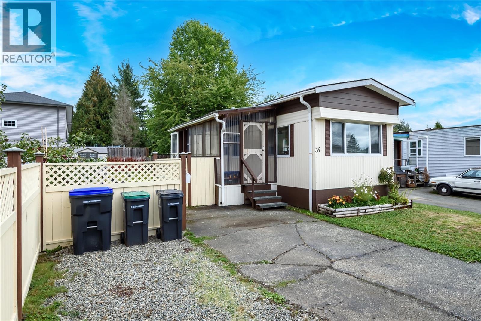 35 1180 Edgett Rd, Courtenay, British Columbia  V9N 6C7 - Photo 31 - 1037135