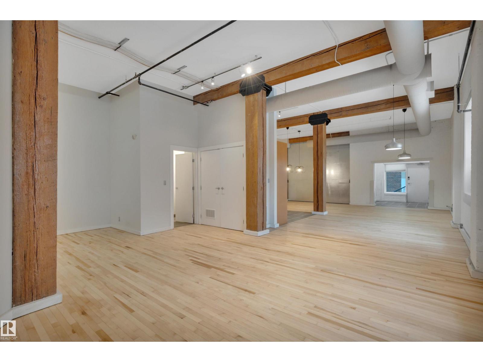 #102 10169 104 St Nw, Edmonton, Alberta  T5J 1A5 - Photo 4 - E4488540