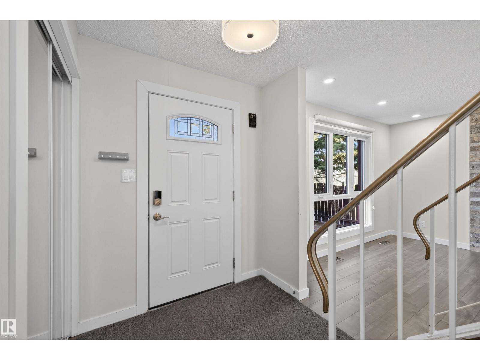 15251 88a St Nw, Edmonton, Alberta  T5E 6G7 - Photo 4 - E4488541