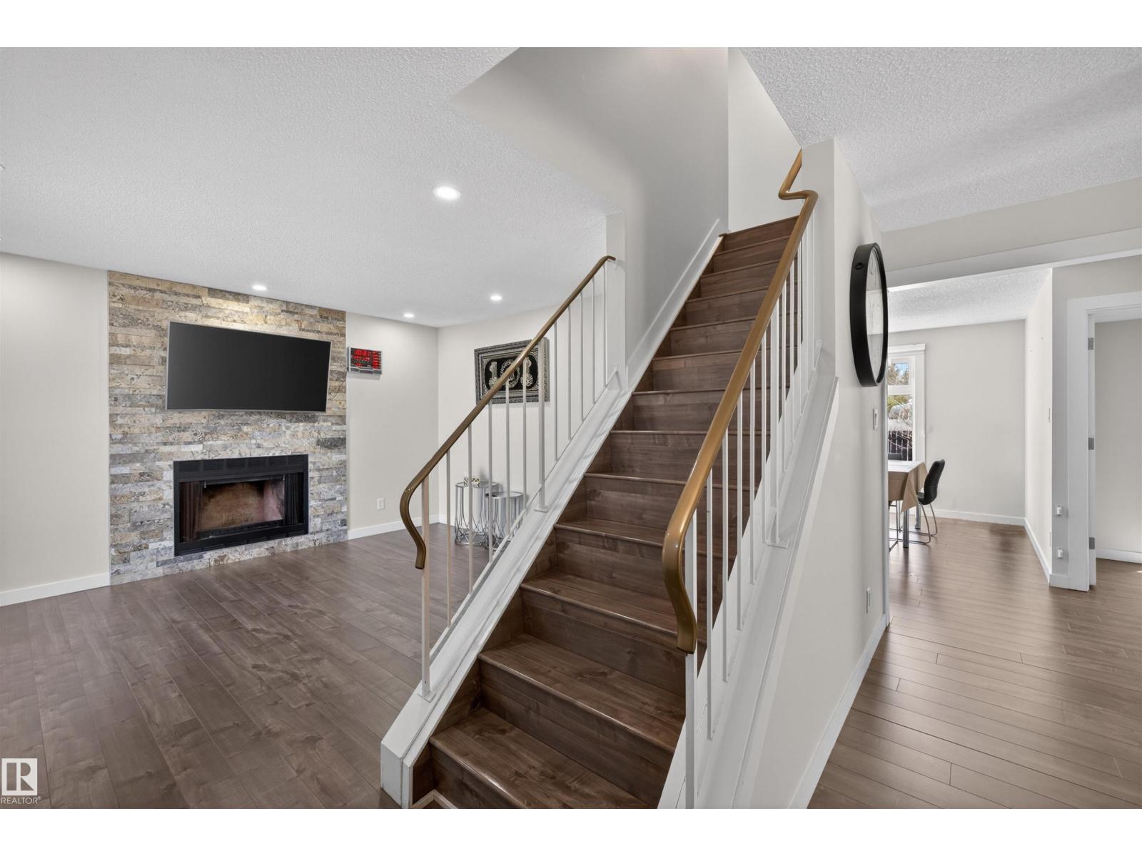 15251 88a St Nw, Edmonton, Alberta  T5E 6G7 - Photo 5 - E4488541