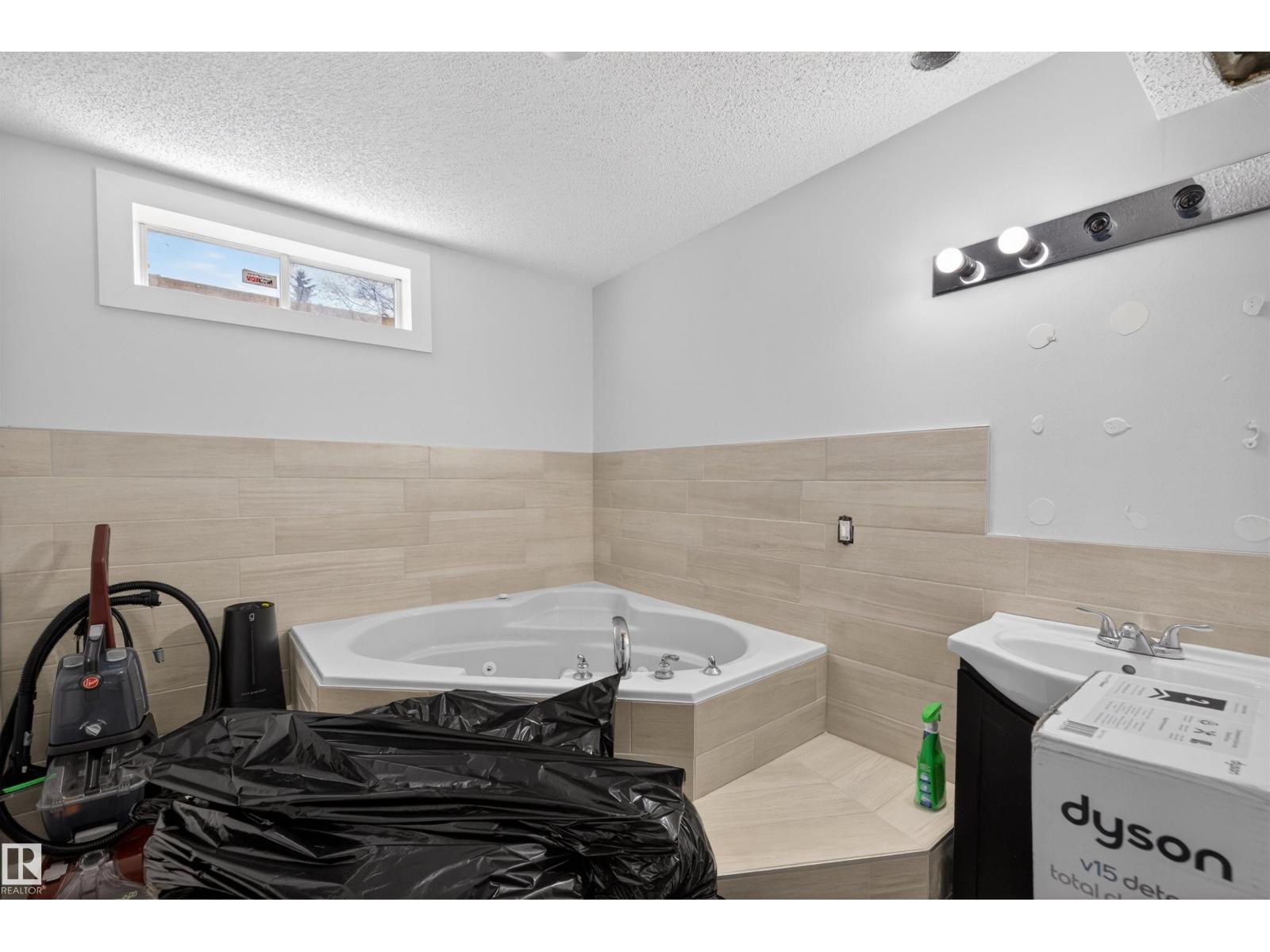 15251 88a St Nw, Edmonton, Alberta  T5E 6G7 - Photo 50 - E4488541