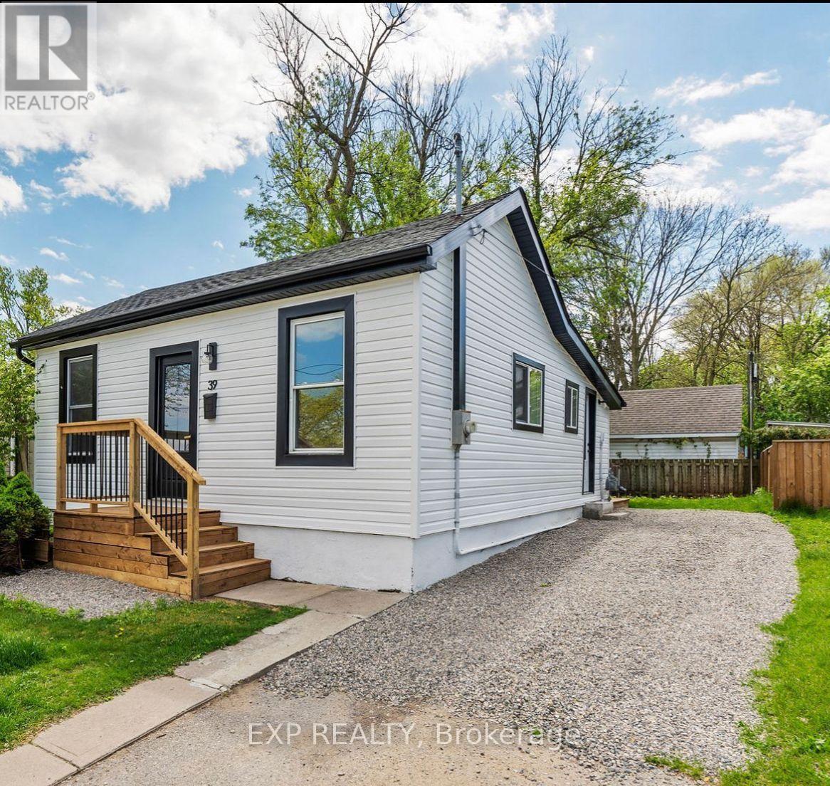 39 WILLIAM STREET, London East, Ontario