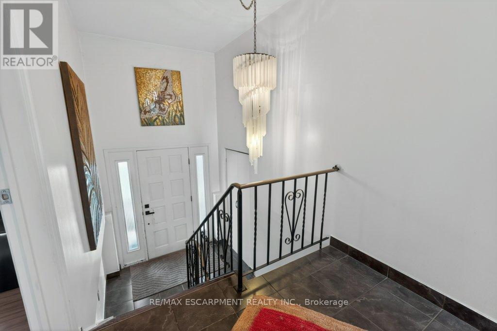 111 Mill Street, West Lincoln, Ontario  L0R 2A0 - Photo 10 - X12996248