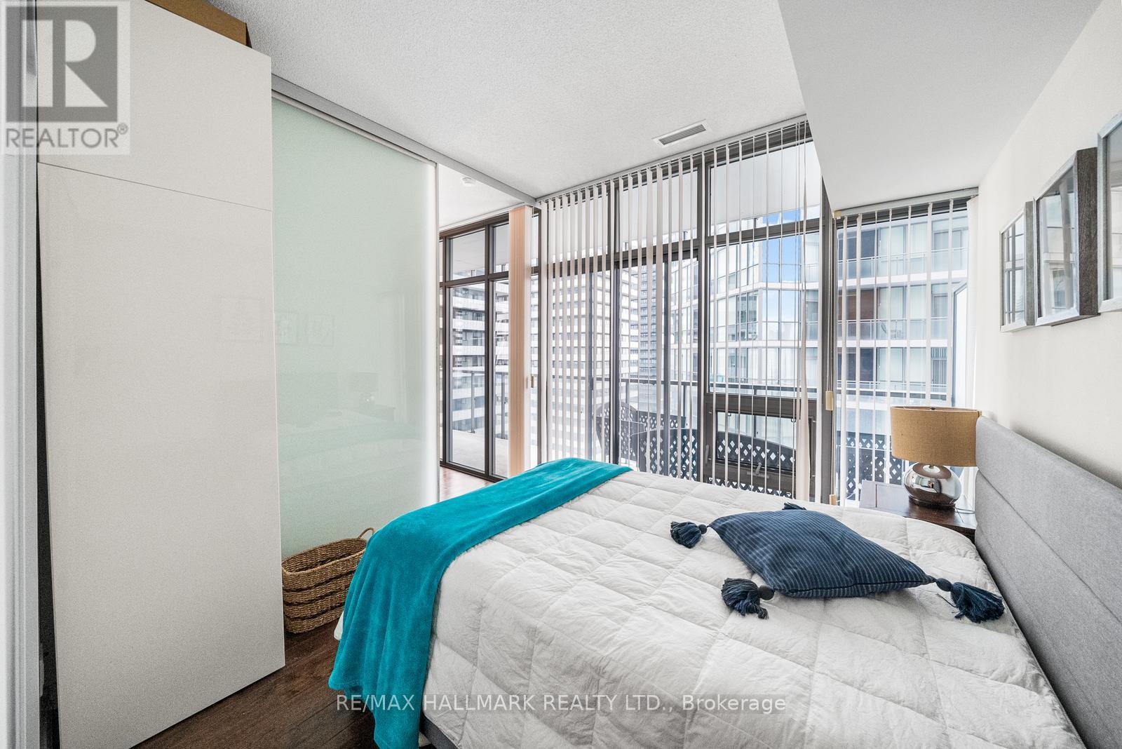 2908 - 33 Charles Street E, Toronto, Ontario  M4Y 0A2 - Photo 22 - C13142788