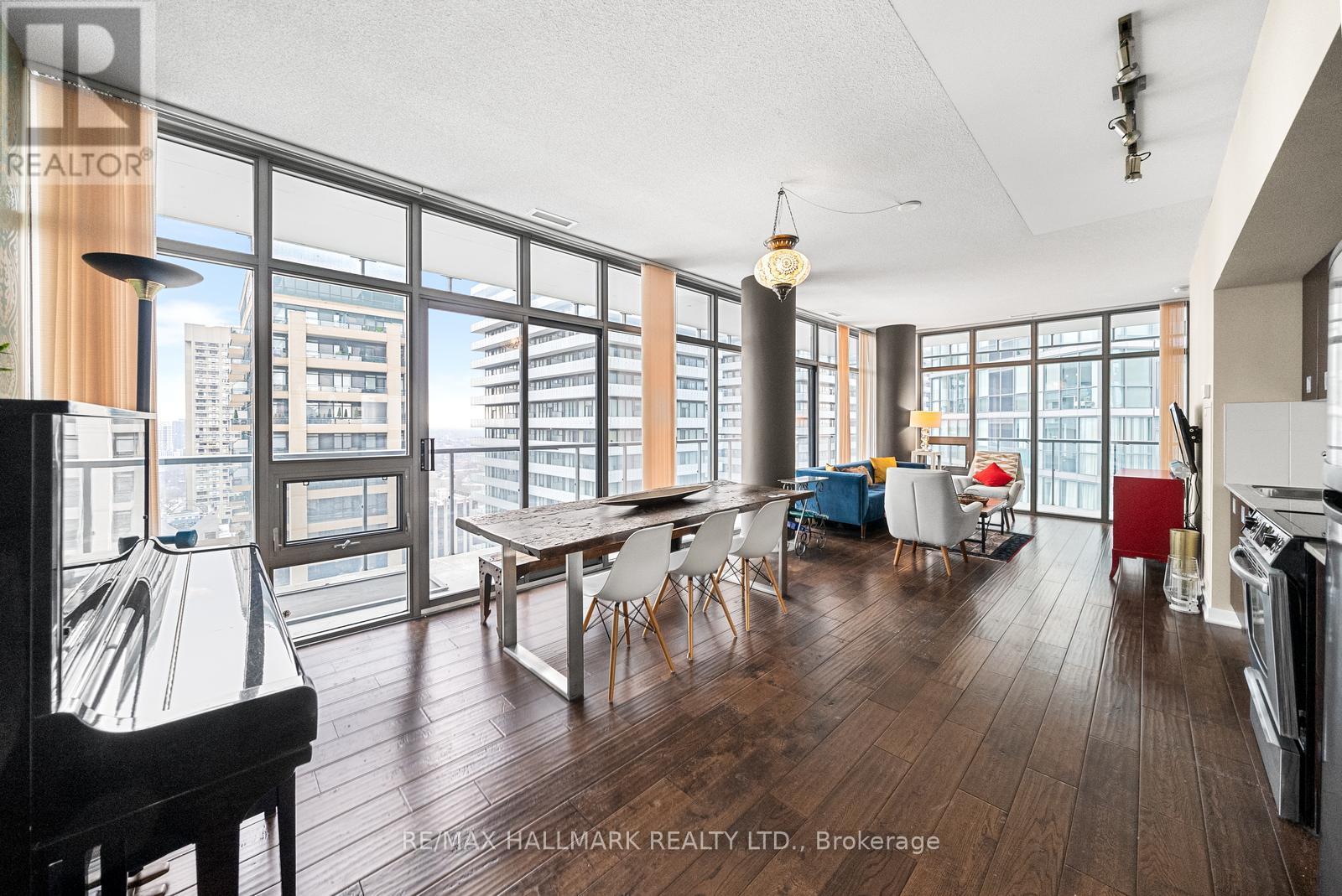 2908 - 33 Charles Street E, Toronto, Ontario  M4Y 0A2 - Photo 9 - C13142788