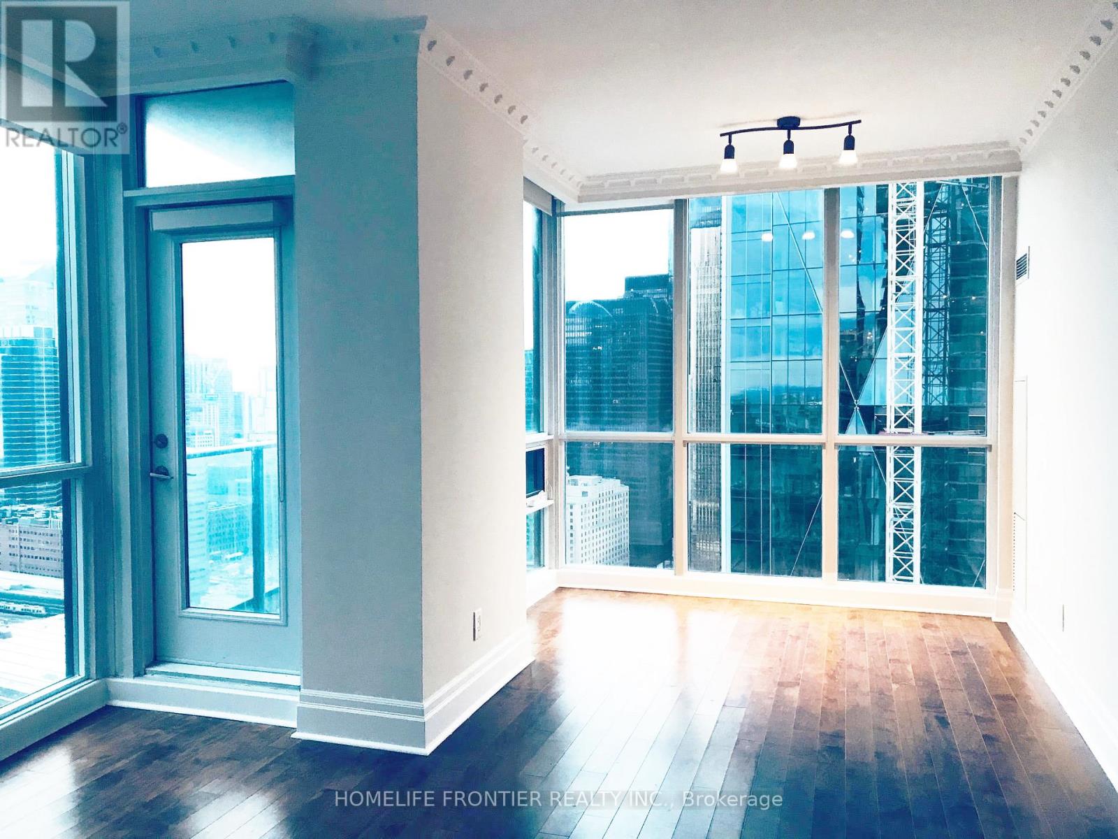 3902 - 16 Harbour Street, Toronto, Ontario  M5J 2Z7 - Photo 4 - C13142846