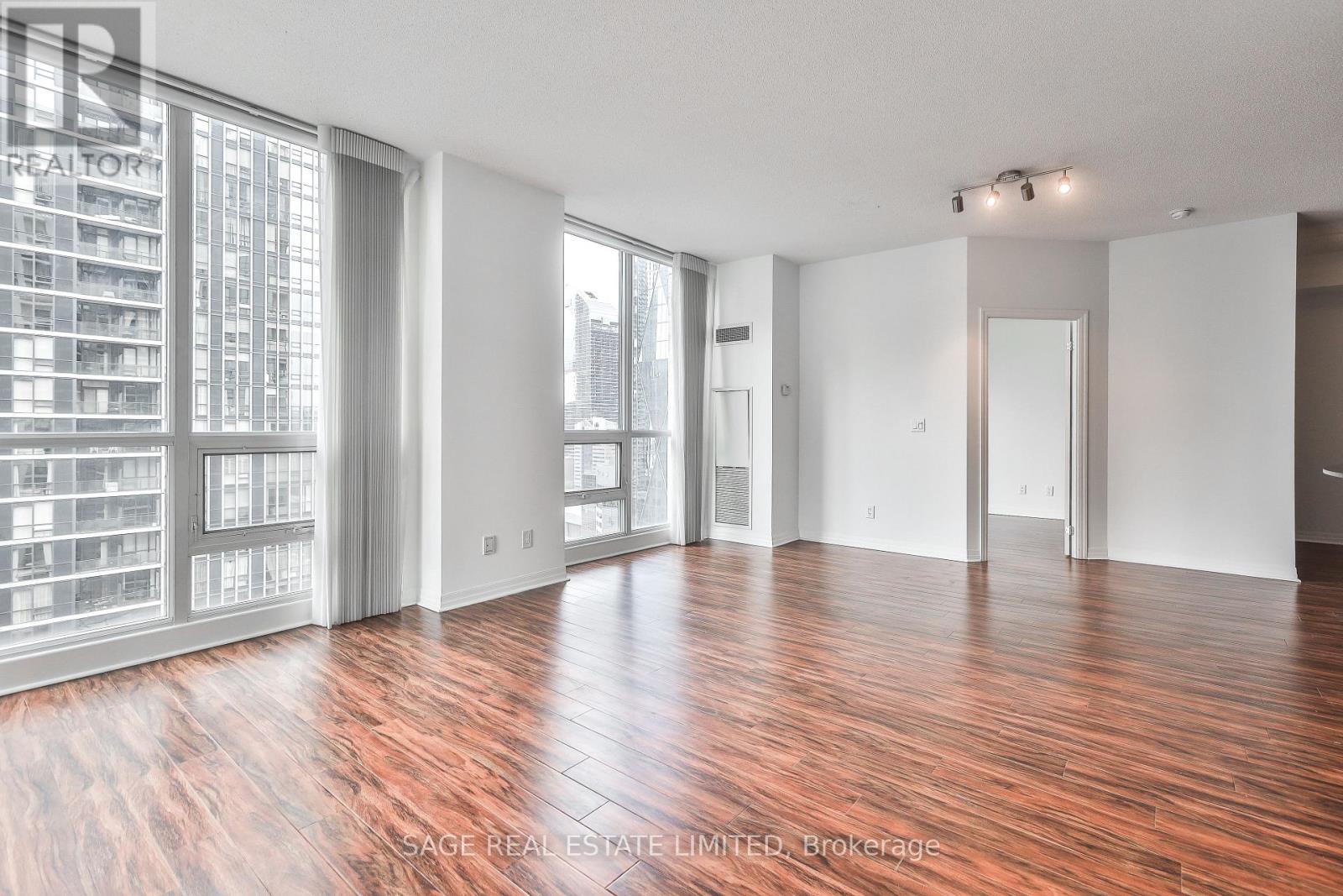 2711 - 16 Yonge Street, Toronto, Ontario  M5E 2A1 - Photo 4 - C13142858