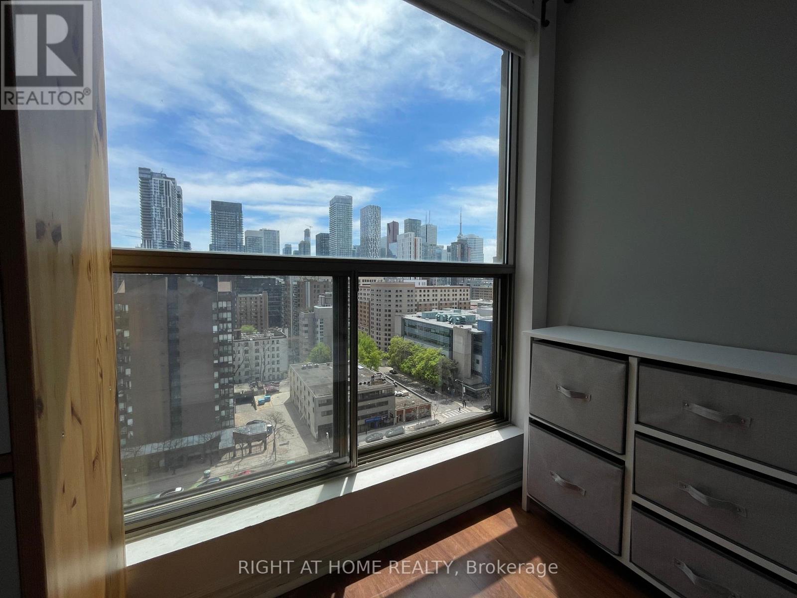 1507 - 298 Jarvis Street, Toronto, Ontario  M5B 2M4 - Photo 12 - C13142866