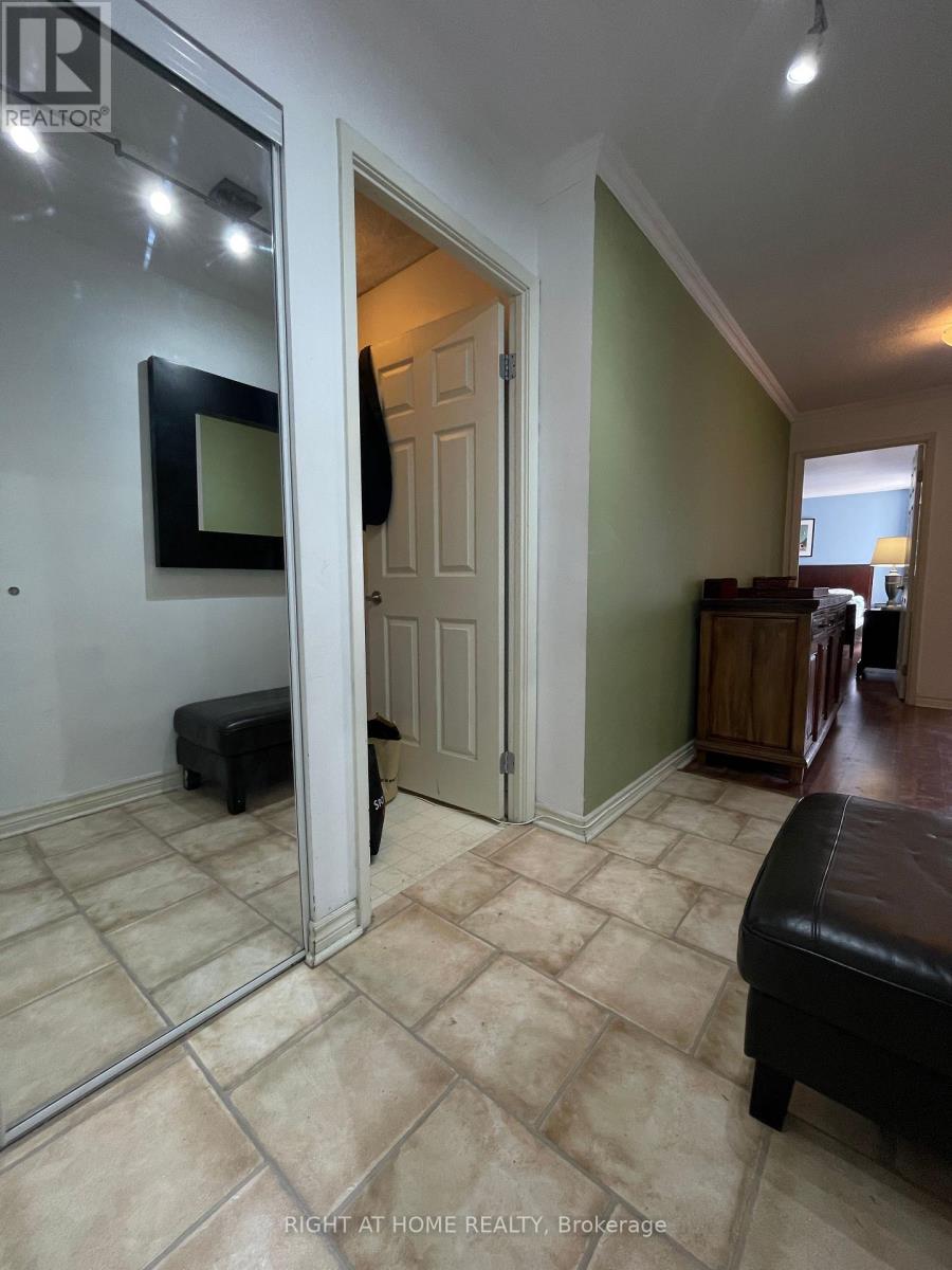 1507 - 298 Jarvis Street, Toronto, Ontario  M5B 2M4 - Photo 5 - C13142866