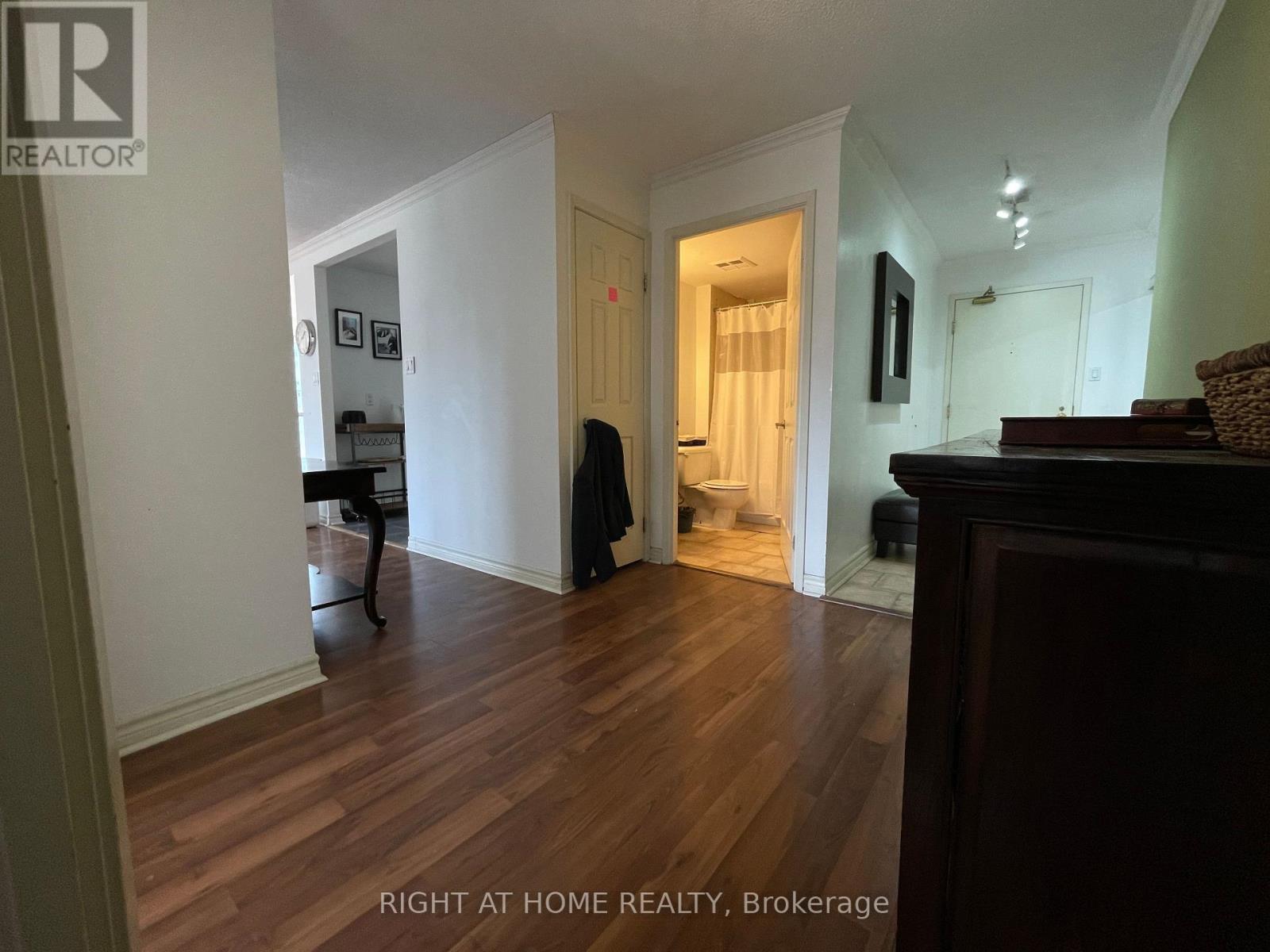 1507 - 298 Jarvis Street, Toronto, Ontario  M5B 2M4 - Photo 7 - C13142866