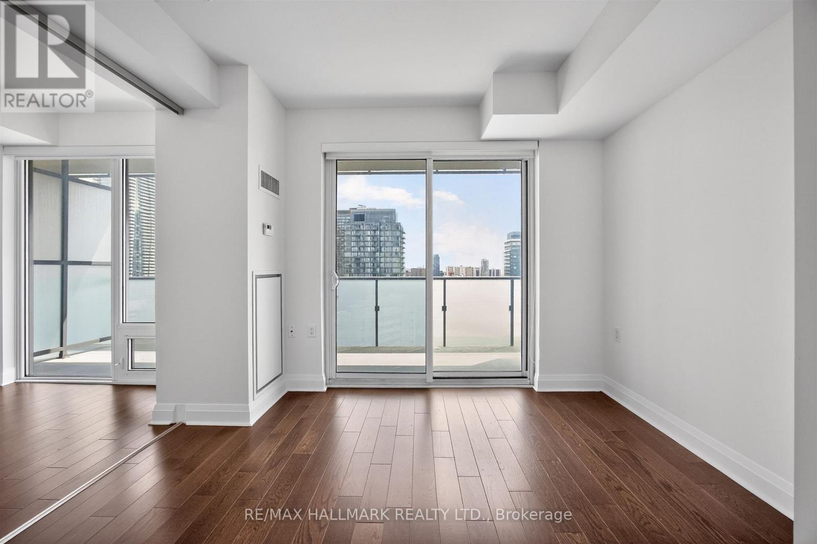 2801 - 1080 Bay Street, Toronto, Ontario  M5S 0A5 - Photo 14 - C13143104