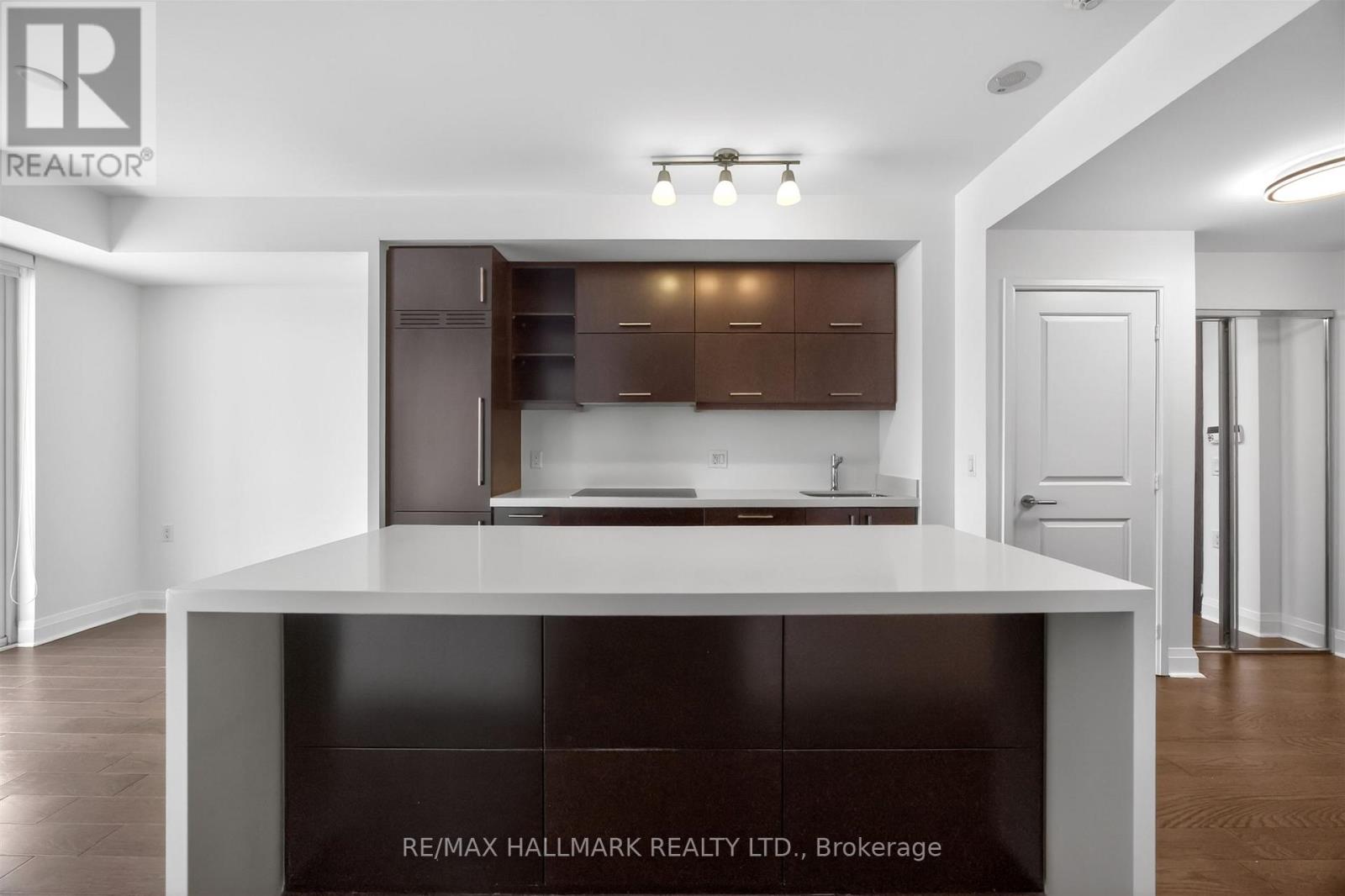 2801 - 1080 Bay Street, Toronto, Ontario  M5S 0A5 - Photo 8 - C13143104