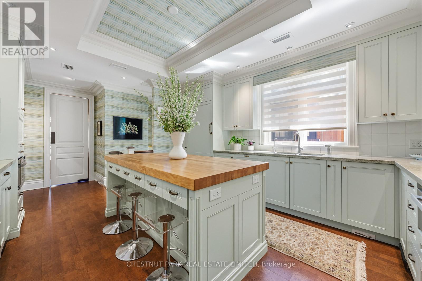 449 Blythwood Road, Toronto, Ontario  M4N 1A8 - Photo 17 - C13143122