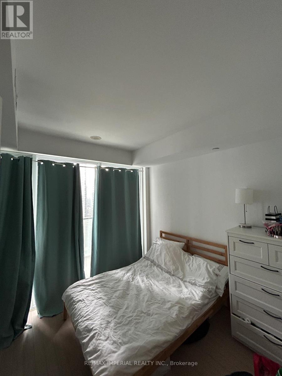2708 - 101 Peter Street W, Toronto, Ontario  M5V 0G6 - Photo 8 - C13143218
