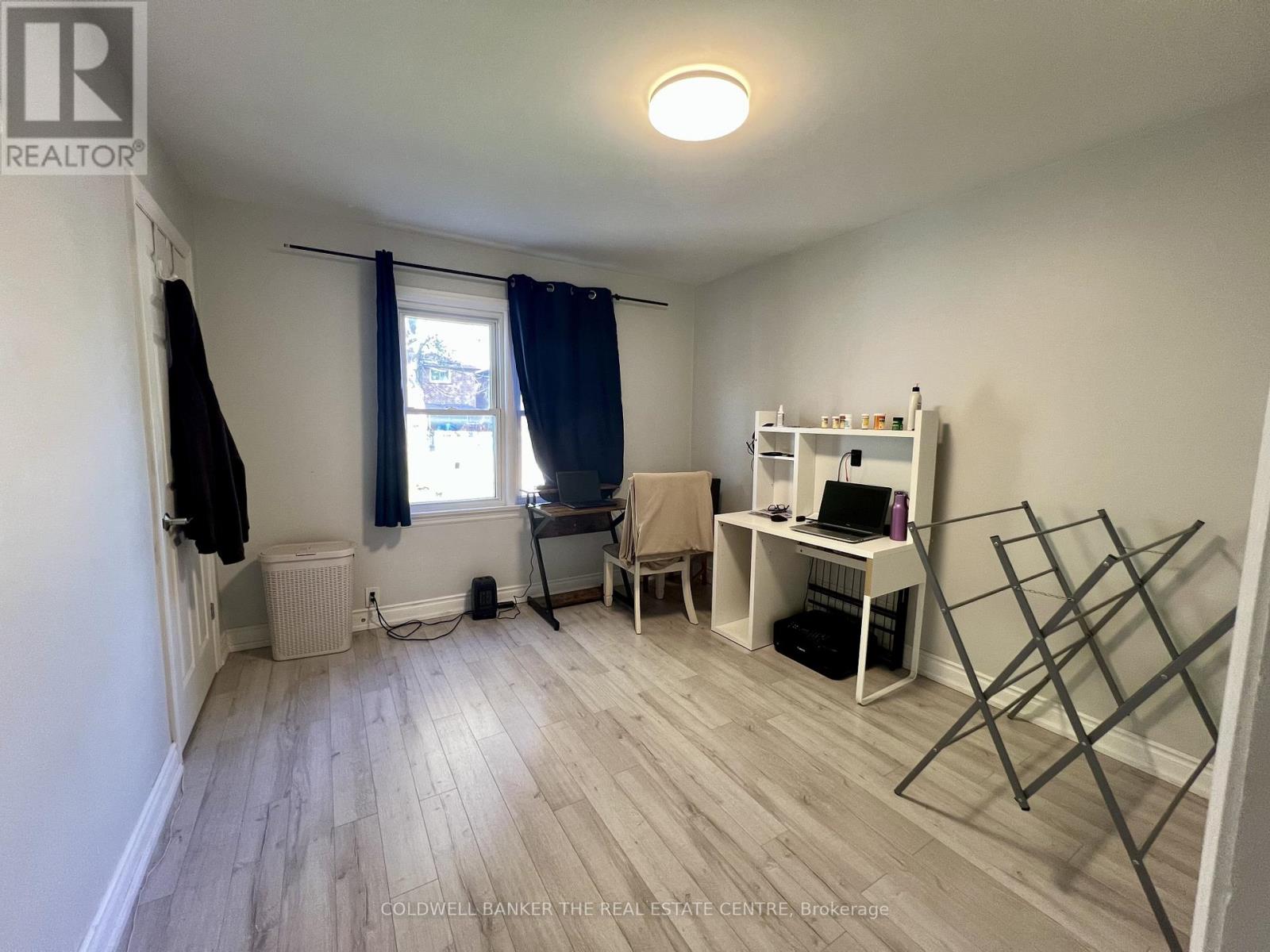 Upper - 31 Sharpe Street, Toronto, Ontario  M1N 3T7 - Photo 14 - E13142834