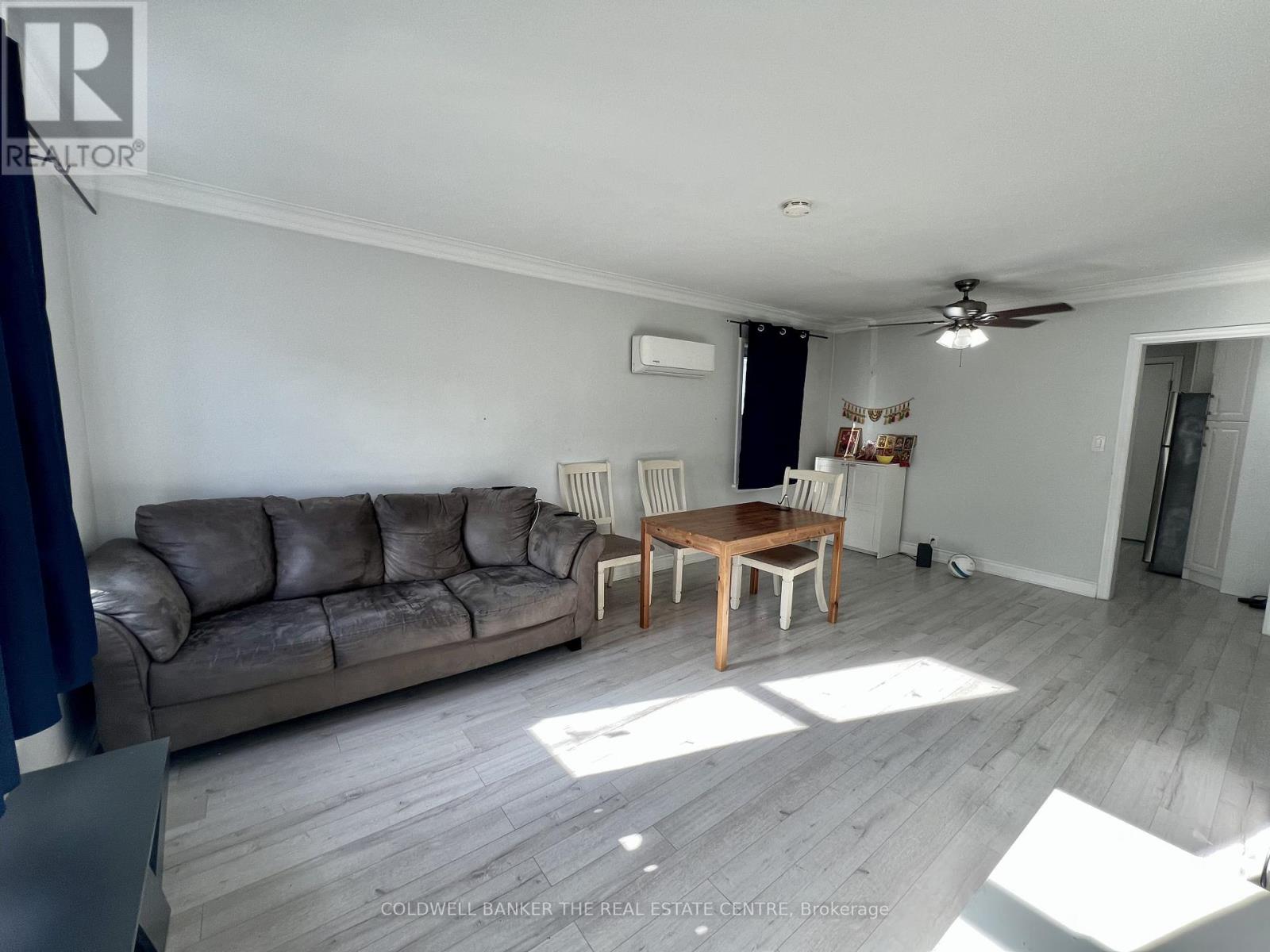Upper - 31 Sharpe Street, Toronto, Ontario  M1N 3T7 - Photo 3 - E13142834