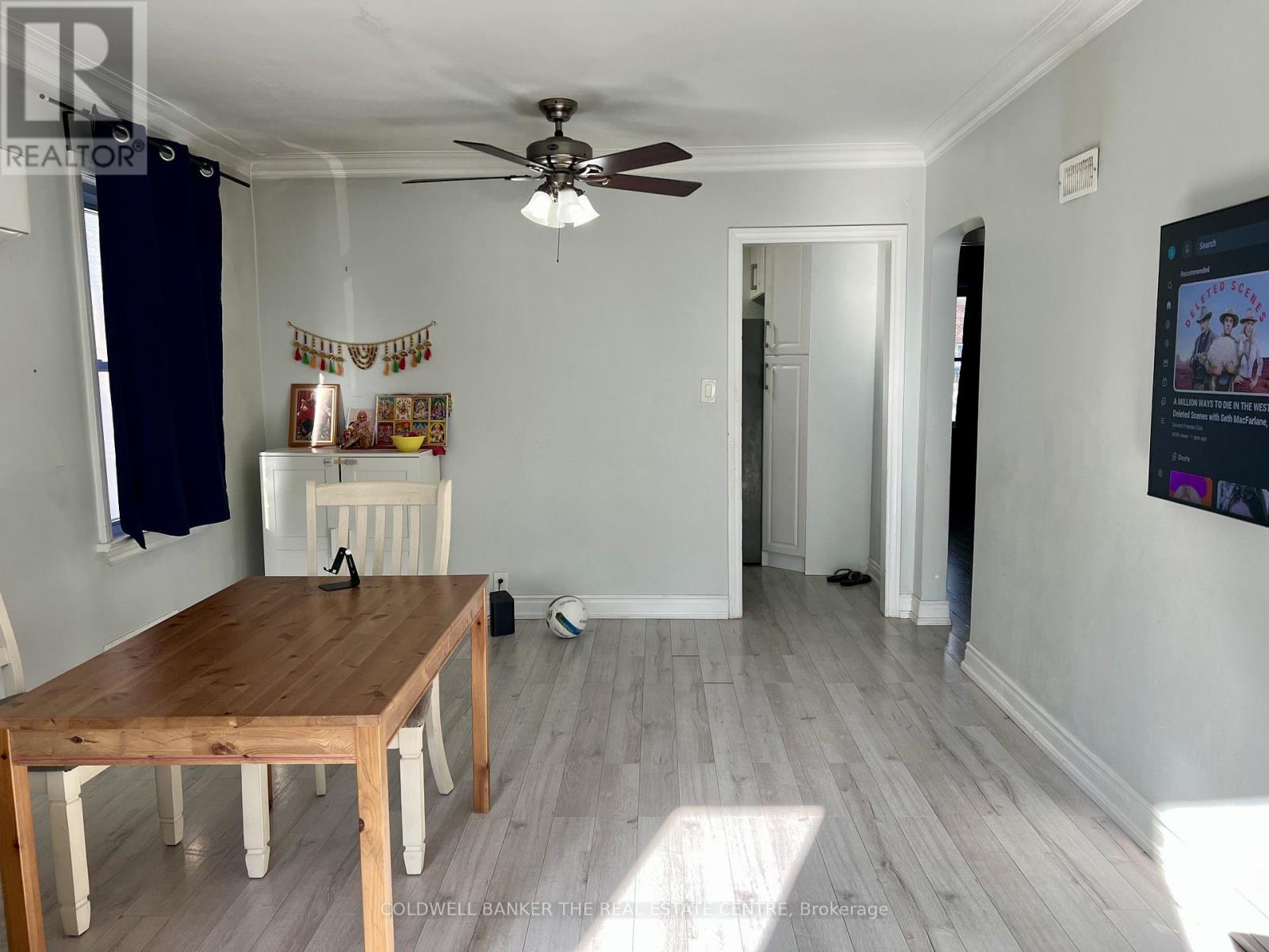 Upper - 31 Sharpe Street, Toronto, Ontario  M1N 3T7 - Photo 5 - E13142834