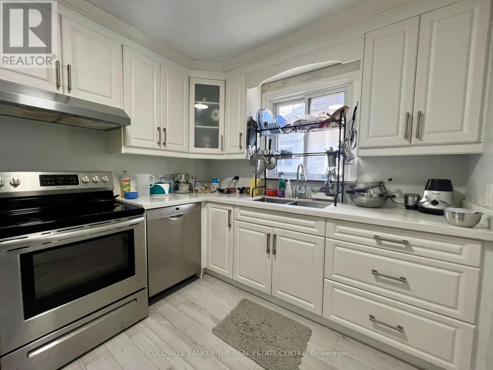 Upper - 31 Sharpe Street, Toronto, Ontario  M1N 3T7 - Photo 7 - E13142834