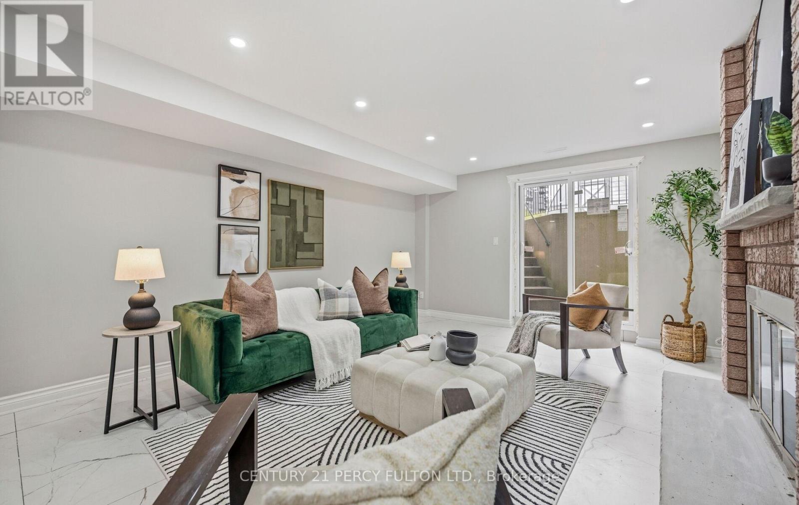 9 Gordon Avenue, Toronto, Ontario M1S 1A6 - Photo 46 - E13142960