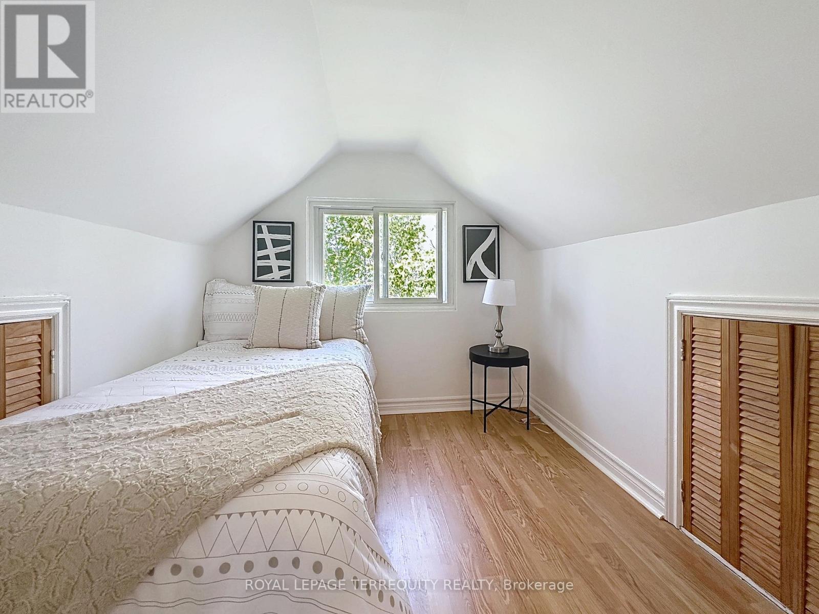 57 Queensdale Avenue, Toronto, Ontario  M4J 1Y1 - Photo 16 - E13143178