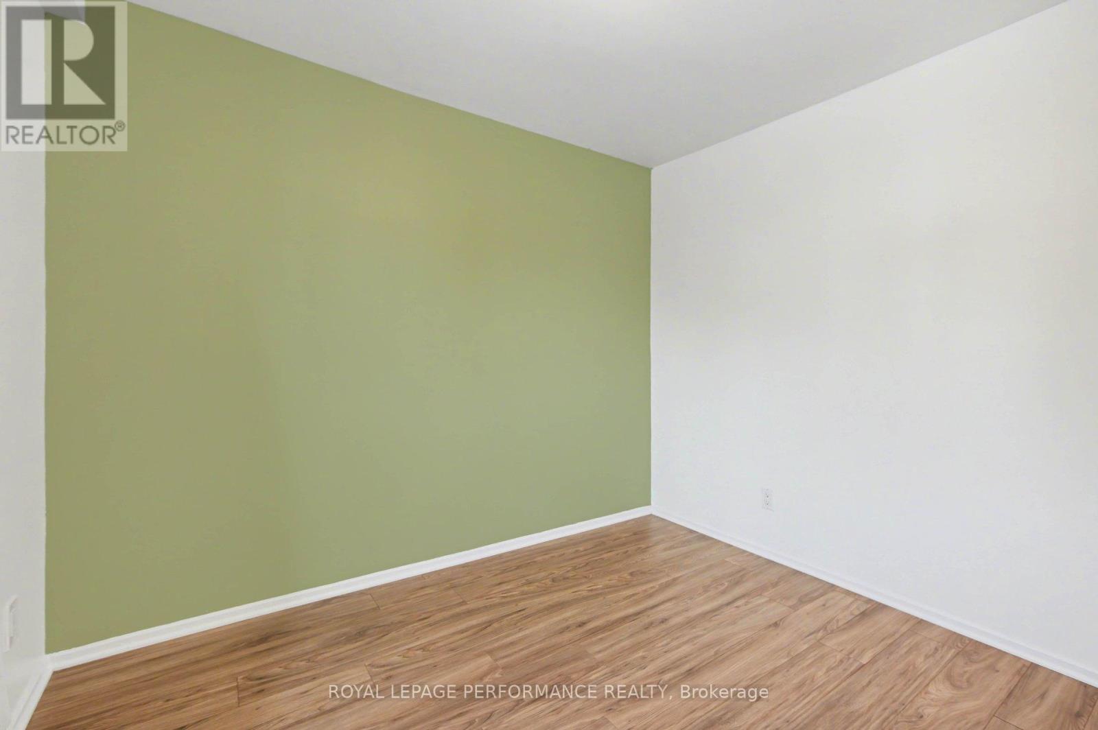 8 - 51 Sumac Street, Ottawa, Ontario  K1J 7T7 - Photo 19 - X12853500