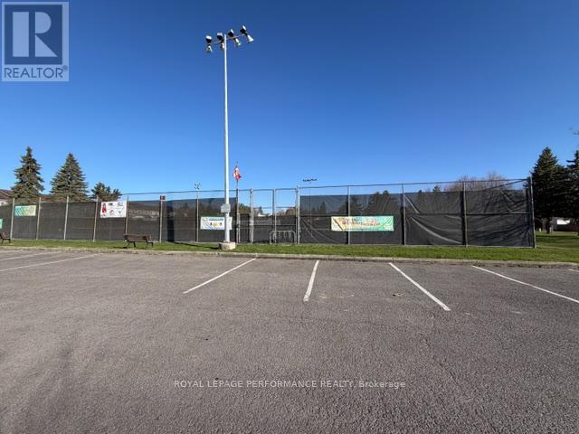 8 - 51 Sumac Street, Ottawa, Ontario  K1J 7T7 - Photo 33 - X12853500