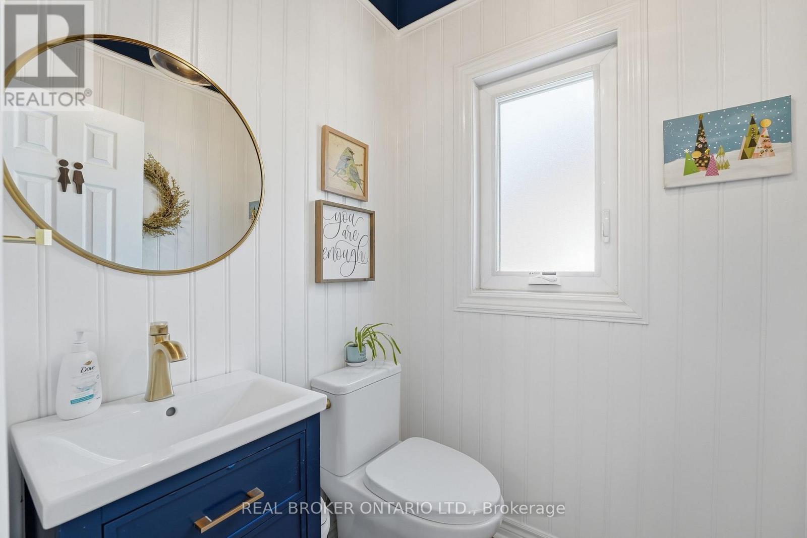 44 Saltzburg Crescent, Georgina, Ontario L4P 4H3 - Photo 6 - N13142892