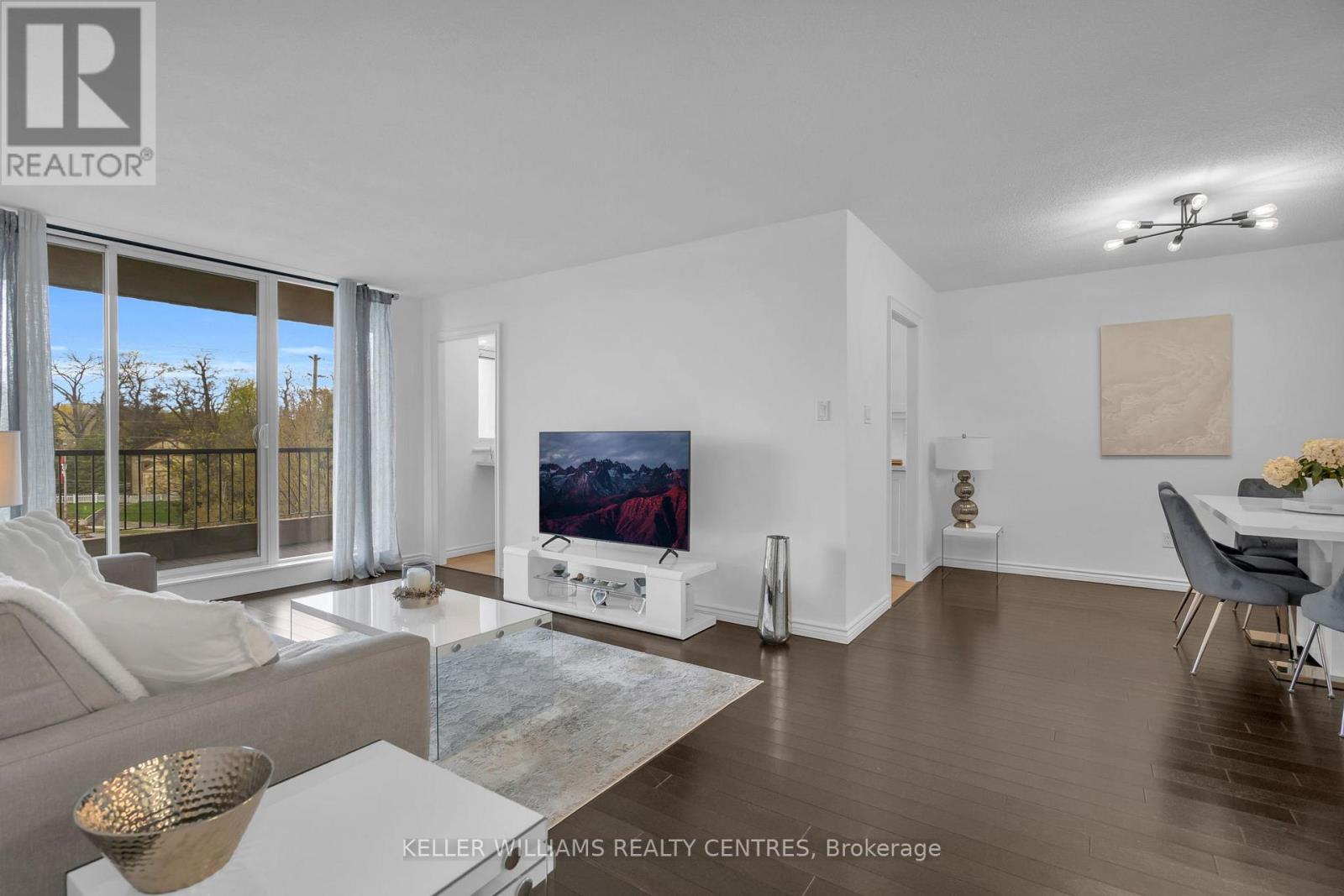 407 - 7811 Yonge Street, Markham, Ontario  L3T 4S3 - Photo 2 - N13142920