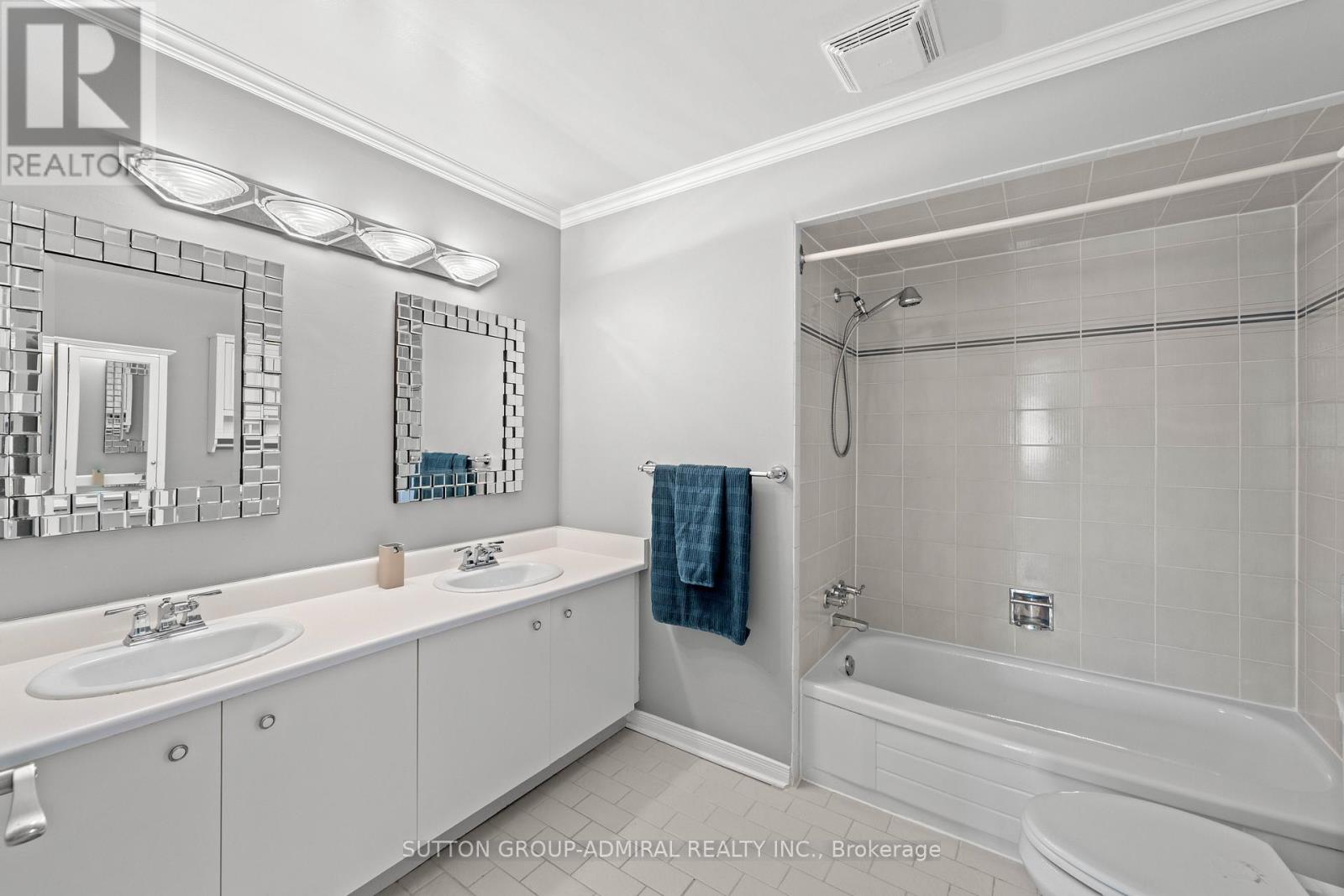 27 Ramblewood Lane, Vaughan, Ontario  L4J 6R8 - Photo 28 - N13143222