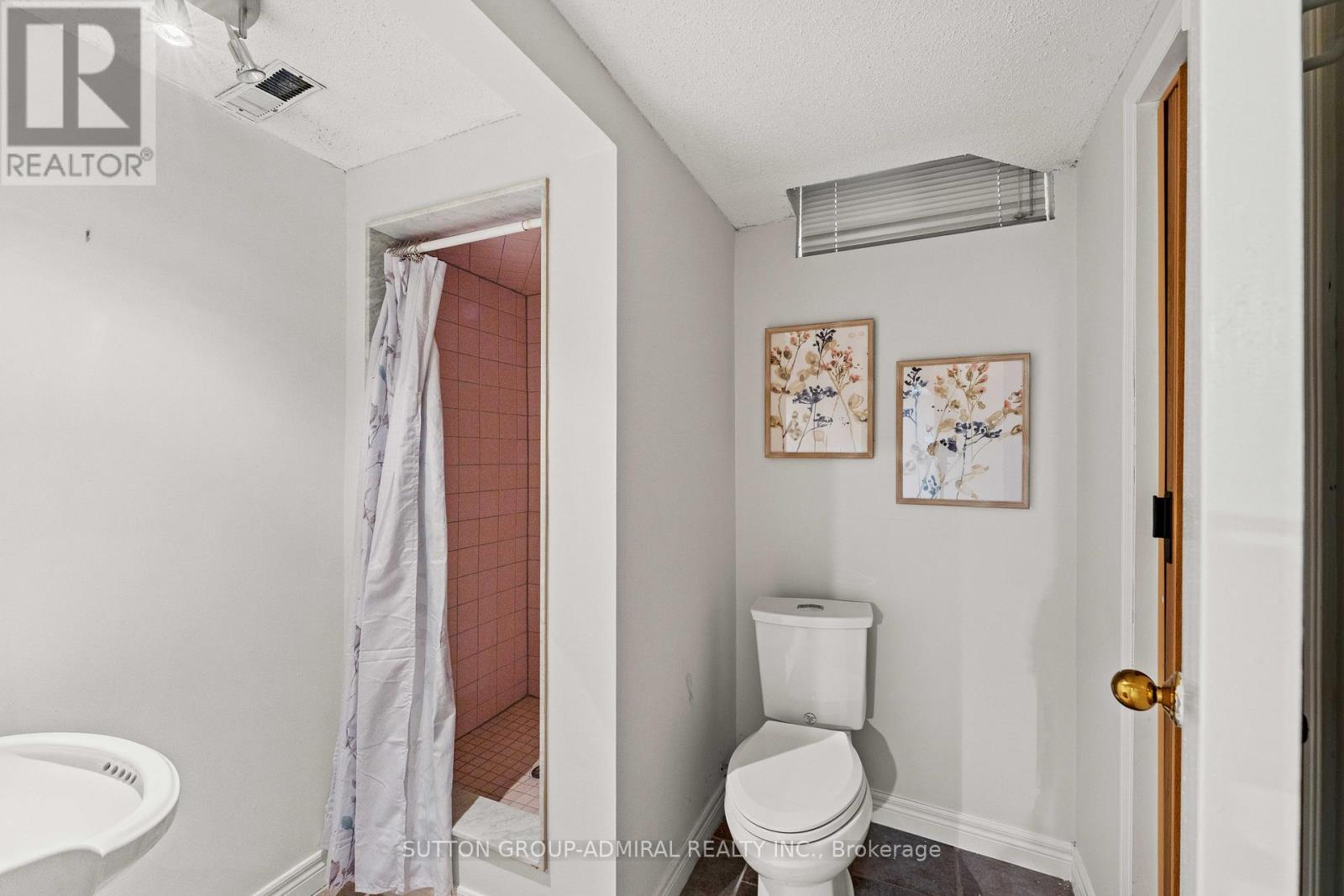 27 Ramblewood Lane, Vaughan, Ontario  L4J 6R8 - Photo 33 - N13143222