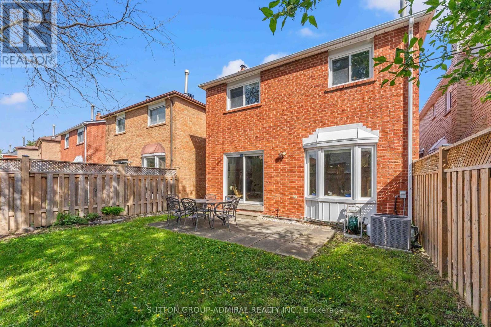 27 Ramblewood Lane, Vaughan, Ontario  L4J 6R8 - Photo 34 - N13143222