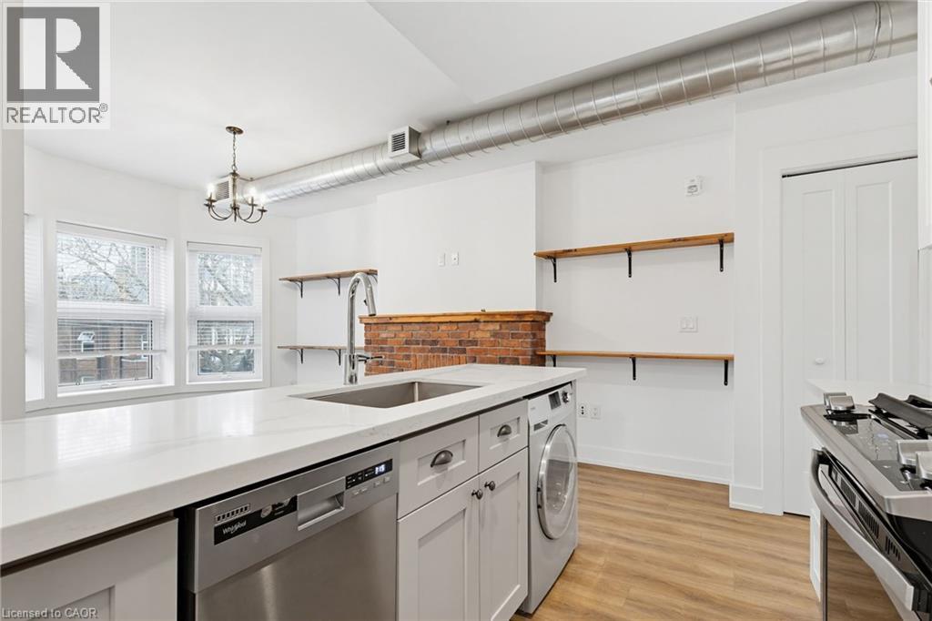 27 Bold Street Unit# 202, Hamilton, Ontario  L8P 1T3 - Photo 8 - 40831264