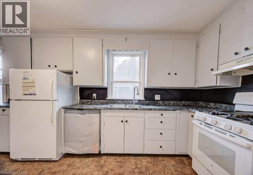 59 Fourth Avenue, Cambridge, Ontario  N1S 2E2 - Photo 13 - 40831110